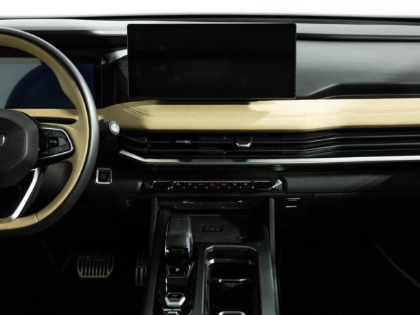 Geely Okavango I с пробегом 2023 года, цена 2 825 000 рублей, 40811 км, внедорожник, Автокод Объявления