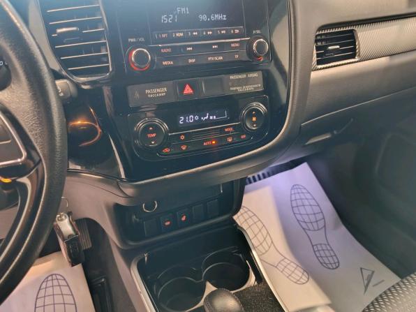 Mitsubishi Outlander III Рестайлинг 2 с пробегом 2018 года, цена 1 659 000 рублей, 158168 км, внедорожник, Автокод Объявления