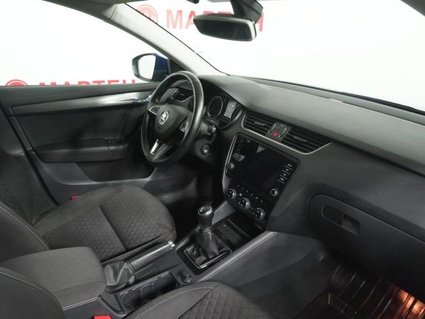 Skoda Octavia III (A7) Рестайлинг с пробегом 2018 года, цена 1 745 000 рублей, 87263 км, лифтбек, Автокод Объявления