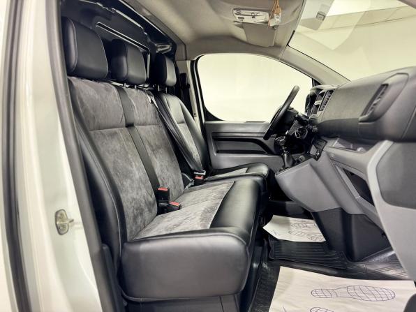 Peugeot Expert III с пробегом 2018 года, цена 2 450 000 рублей, 181517 км, фургон, Автокод Объявления