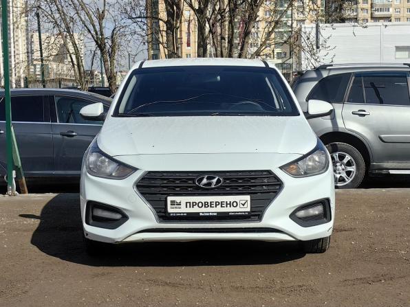 Hyundai Solaris II с пробегом 2019 года, цена 749 000 рублей, 255000 км, седан, Автокод Объявления