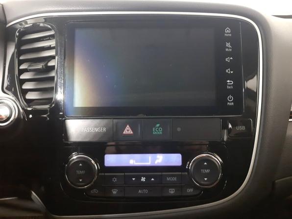 Mitsubishi Outlander III Рестайлинг 3 с пробегом 2022 года, цена 2 650 000 рублей, 11000 км, внедорожник, Автокод Объявления