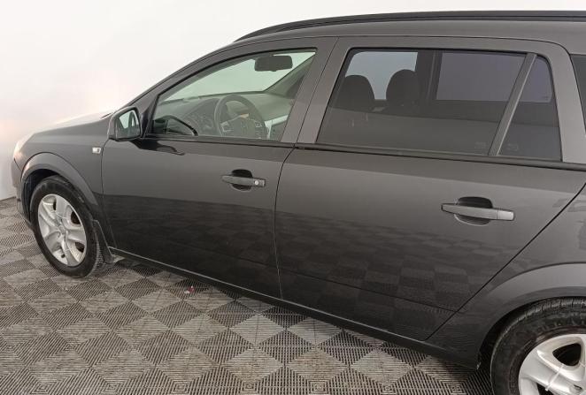 Opel Astra H Рестайлинг с пробегом 2011 года, цена 650 000 рублей, 162000 км, универсал, Автокод Объявления