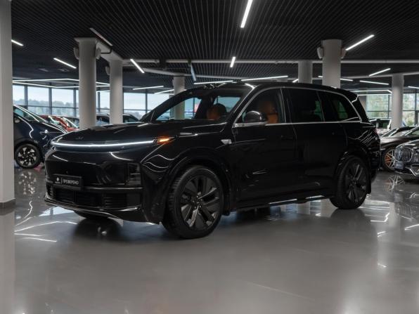 Li Auto (Lixiang) L9 I с пробегом 2023 года, цена 6 890 000 рублей, 39583 км, внедорожник, Автокод Объявления