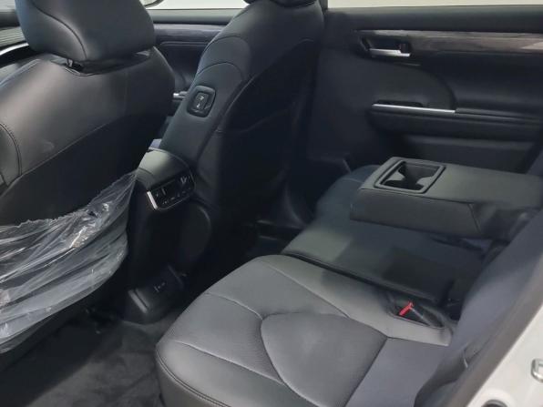 Toyota Highlander IV (XU70) с пробегом 2026 года, цена 5 700 000 рублей, 20 км, внедорожник, Автокод Объявления