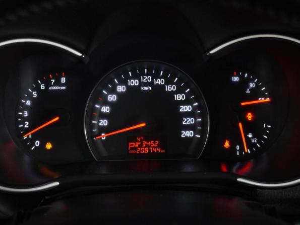 Kia Sorento II Рестайлинг с пробегом 2015 года, цена 1 799 000 рублей, 208744 км, внедорожник, Автокод Объявления