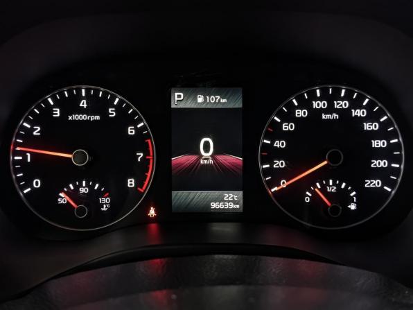 Kia Rio IV Рестайлинг с пробегом 2021 года, цена 1 781 000 рублей, 96650 км, седан, Автокод Объявления