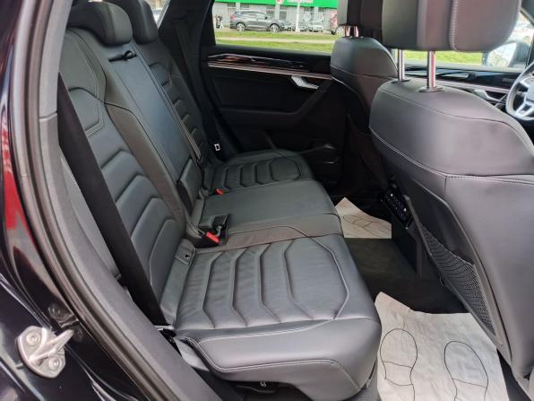Volkswagen Touareg III с пробегом 2020 года, цена 7 090 000 рублей, 65145 км, внедорожник, Автокод Объявления