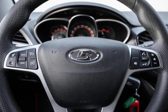 Lada (ВАЗ) Vesta I с пробегом 2019 года, цена 1 090 000 рублей, 98351 км, универсал, Автокод Объявления