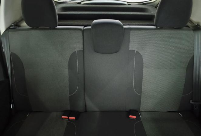 Renault Sandero II с пробегом 2018 года, цена 830 000 рублей, 209225 км, хэтчбек, Автокод Объявления