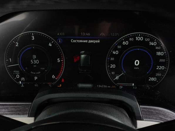 Volkswagen Touareg III с пробегом 2019 года, цена 4 949 000 рублей, 134236 км, внедорожник, Автокод Объявления