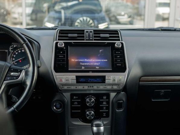 Toyota Land Cruiser Prado 150 Series Рестайлинг 2 с пробегом 2019 года, цена 6 405 000 рублей, 123224 км, внедорожник, Автокод Объявления