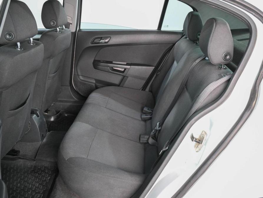 Opel Astra H Рестайлинг Ростов-на-Дону  - изображение 9