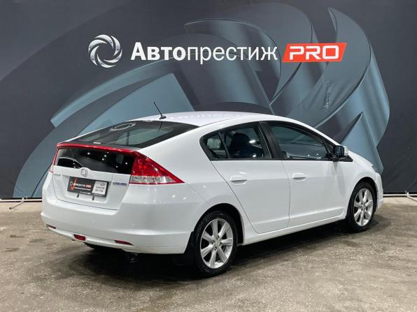 Honda Insight II с пробегом 2009 года, цена 688 000 рублей, 328098 км, хэтчбек, Автокод Объявления