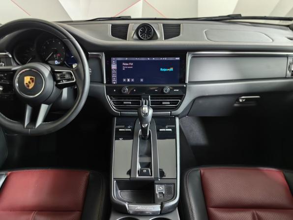 Porsche Macan I Рестайлинг 2 с пробегом 2022 года, цена 6 300 000 рублей, 67320 км, внедорожник, Автокод Объявления