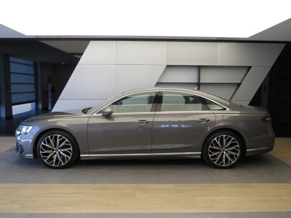 Audi A8 IV (D5) Рестайлинг с пробегом 2022 года, цена 11 990 000 рублей, 18187 км, седан, Автокод Объявления
