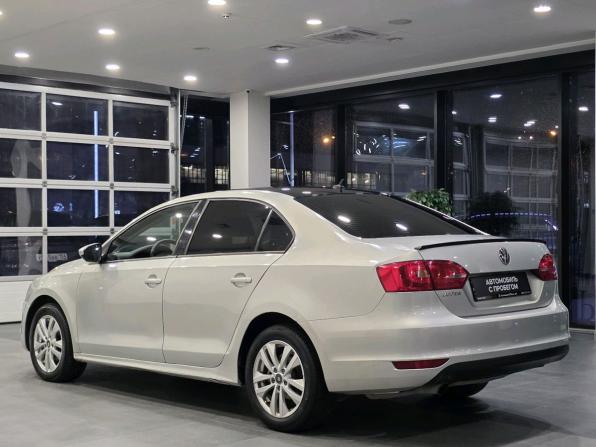 Volkswagen Jetta VI с пробегом 2014 года, цена 735 000 рублей, 193908 км, седан, Автокод Объявления