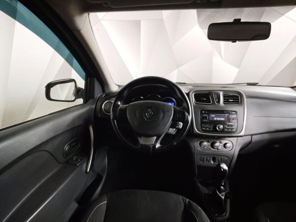Renault Sandero II с пробегом 2017 года, цена 871 000 рублей, 174288 км, хэтчбек, Автокод Объявления