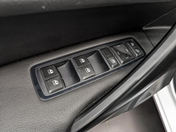 Lada (ВАЗ) Vesta I Рестайлинг (NG) с пробегом 2024 года, цена 1 299 000 рублей, 46317 км, универсал, Автокод Объявления