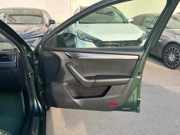 Skoda Octavia III (A7) Рестайлинг с пробегом 2019 года, цена 2 245 000 рублей, 114759 км, лифтбек, Автокод Объявления