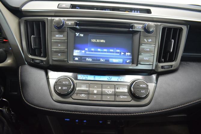 Toyota RAV4 IV (XA40) с пробегом 2014 года, цена 2 099 000 рублей, 205000 км, внедорожник, Автокод Объявления
