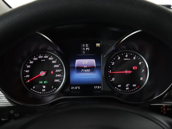 Mercedes-Benz V-Класс III (W447) Рестайлинг с пробегом 2020 года, цена 4 799 000 рублей, 71000 км, минивэн, Автокод Объявления
