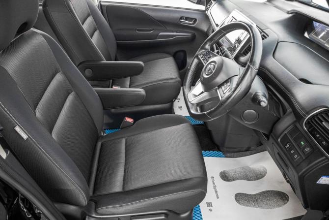 Nissan Serena V (C27) с пробегом 2016 года, цена 1 999 000 рублей, 163500 км, минивэн, Автокод Объявления