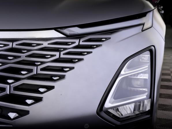 Omoda C5 I с пробегом 2023 года, цена 1 650 000 рублей, 50573 км, внедорожник, Автокод Объявления
