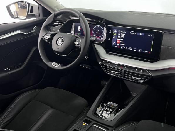 Skoda Octavia IV (A8) с пробегом 2020 года, цена 2 320 000 рублей, 115000 км, лифтбек, Автокод Объявления