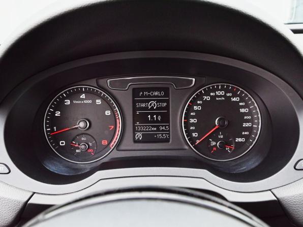 Audi Q3 I (8U) Рестайлинг с пробегом 2016 года, цена 2 275 000 рублей, 133250 км, внедорожник, Автокод Объявления