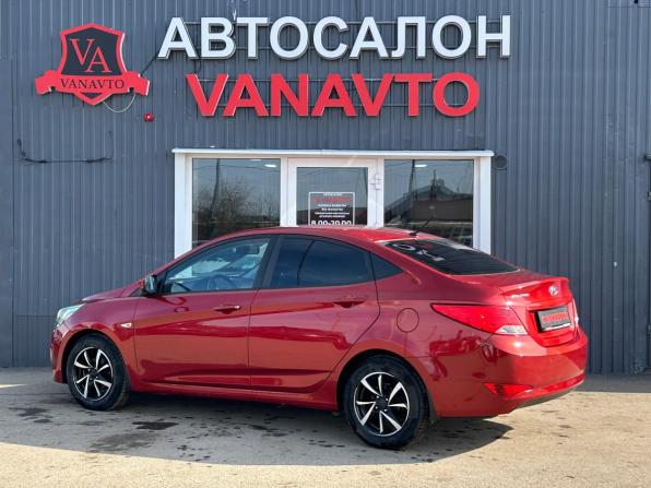Hyundai Solaris I Рестайлинг с пробегом 2016 года, цена 1 135 000 рублей, 142968 км, седан, Автокод Объявления