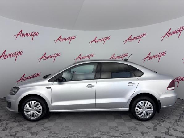 Volkswagen Polo V Рестайлинг с пробегом 2018 года, цена 1 225 000 рублей, 102475 км, седан, Автокод Объявления