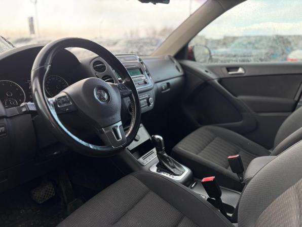 Volkswagen Tiguan I Рестайлинг с пробегом 2012 года, цена 1 120 000 рублей, 216200 км, внедорожник, Автокод Объявления