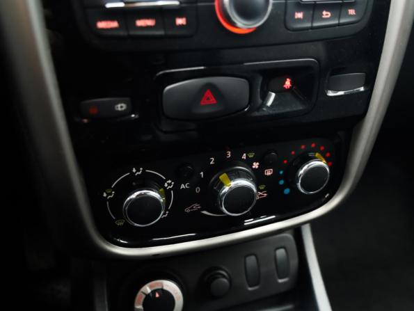 Renault Duster I с пробегом 2014 года, цена 969 777 рублей, 129814 км, внедорожник, Автокод Объявления