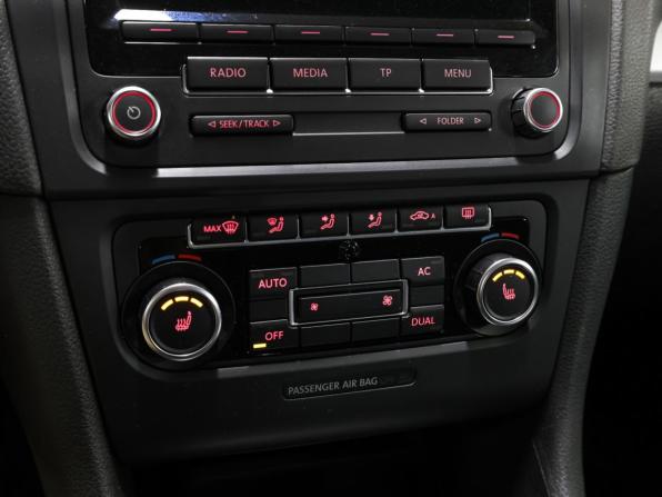 Volkswagen Golf VI с пробегом 2012 года, цена 767 000 рублей, 215413 км, хэтчбек, Автокод Объявления