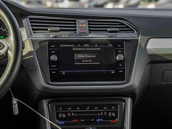 Volkswagen Tiguan II Рестайлинг с пробегом 2021 года, цена 2 405 000 рублей, 143292 км, внедорожник, Автокод Объявления