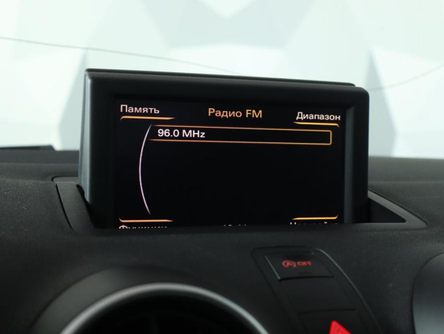 Audi A1 I (8X) Москва  - изображение 12