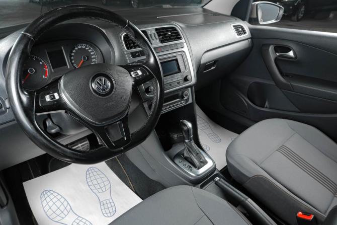 Volkswagen Polo V Рестайлинг с пробегом 2016 года, цена 1 229 000 рублей, 168200 км, седан, Автокод Объявления