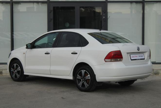 Volkswagen Polo V с пробегом 2011 года, цена 545 000 рублей, 350972 км, седан, Автокод Объявления