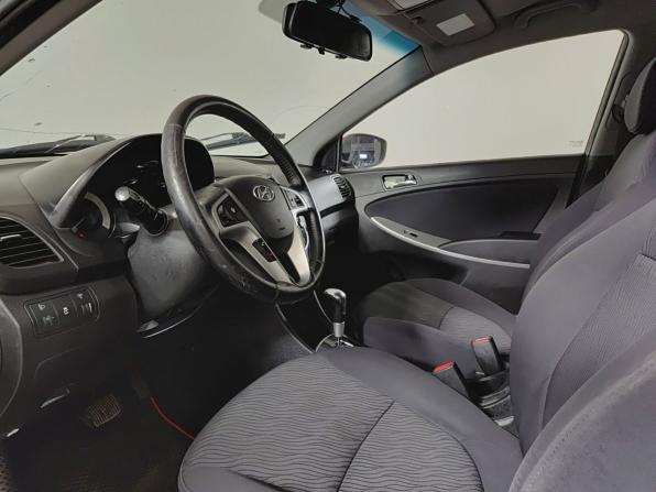 Hyundai Solaris I с пробегом 2011 года, цена 435 000 рублей, 209343 км, седан, Автокод Объявления