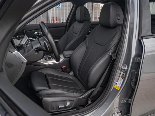 BMW 3 серии VII (G2x) Рестайлинг с пробегом 2023 года, цена 7 970 000 рублей, 27086 км, седан, Автокод Объявления
