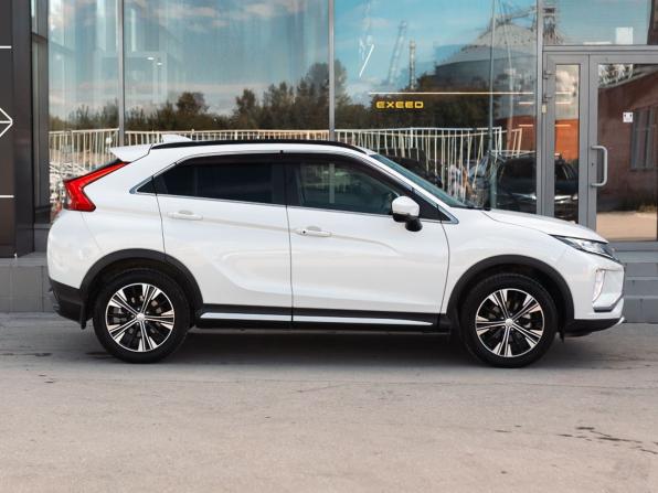 Mitsubishi Eclipse Cross I с пробегом 2018 года, цена 1 850 000 рублей, 93681 км, внедорожник, Автокод Объявления