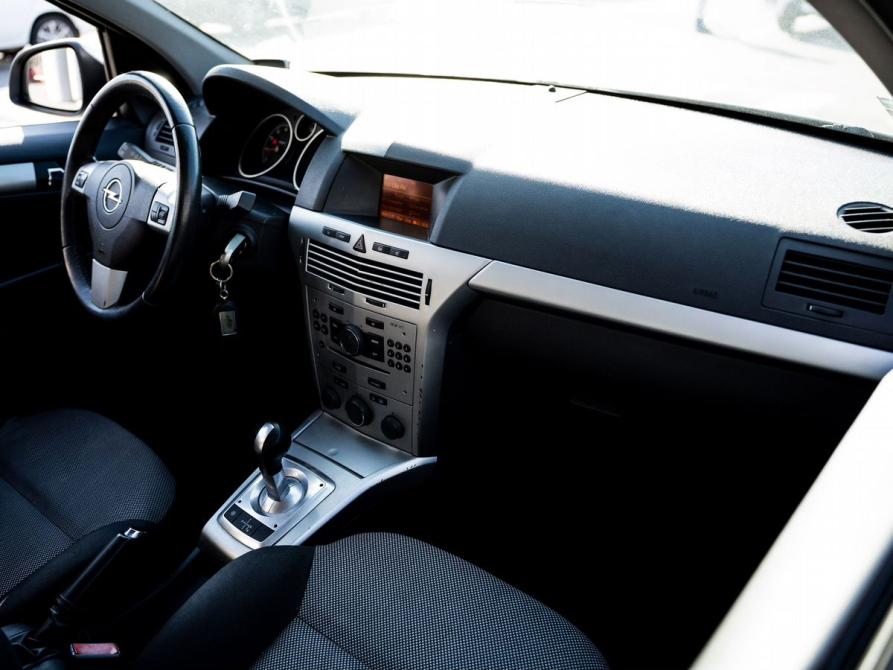 Opel Astra H Рестайлинг Ростов-на-Дону  - изображение 24