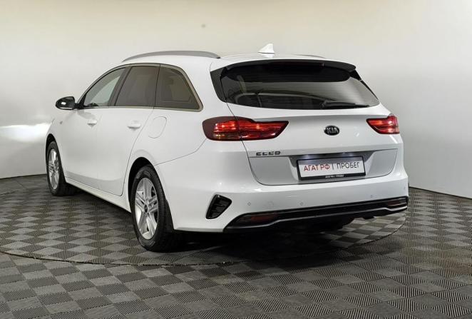 Kia Ceed III с пробегом 2019 года, цена 1 580 000 рублей, 100467 км, универсал, Автокод Объявления