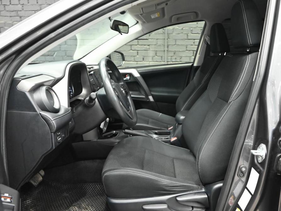 Toyota RAV4 IV (XA40) Рестайлинг Екатеринбург  - изображение 9