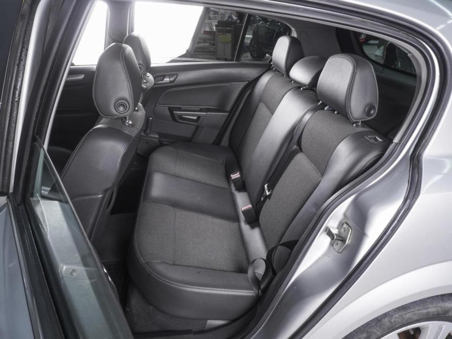 Opel Astra H Рестайлинг Ростов-на-Дону  - изображение 9