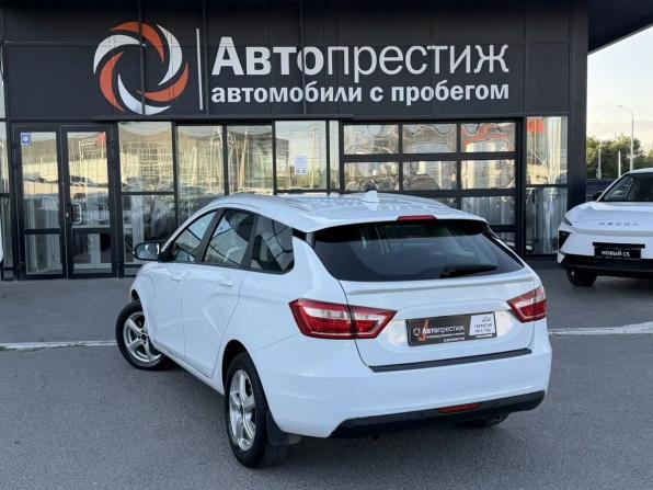 Lada (ВАЗ) Vesta I с пробегом 2018 года, цена 1 020 000 рублей, 109710 км, универсал, Автокод Объявления