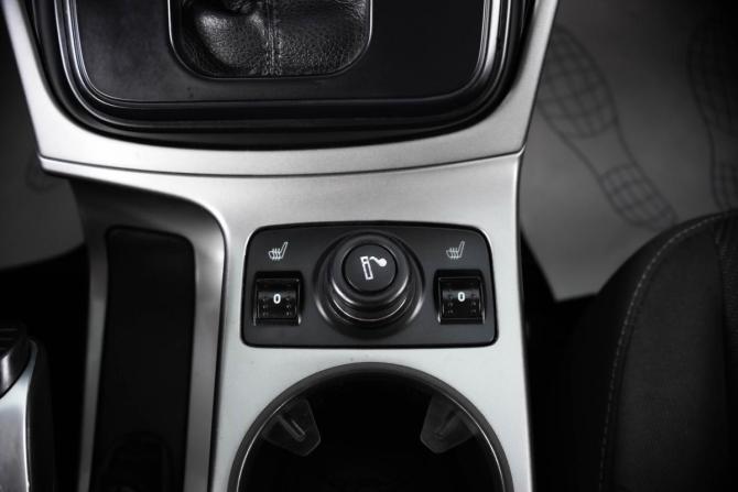 Ford Kuga II с пробегом 2014 года, цена 929 000 рублей, 247189 км, внедорожник, Автокод Объявления
