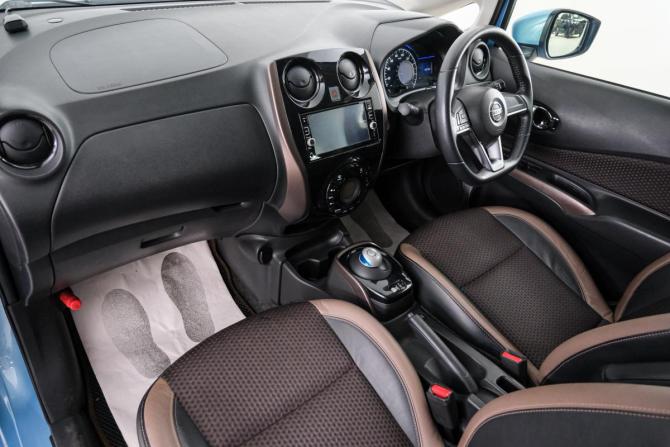 Nissan Note II Рестайлинг с пробегом 2016 года, цена 1 049 000 рублей, 132700 км, хэтчбек, Автокод Объявления