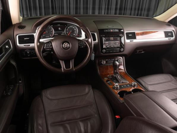 Volkswagen Touareg II с пробегом 2012 года, цена 2 099 000 рублей, 229972 км, внедорожник, Автокод Объявления